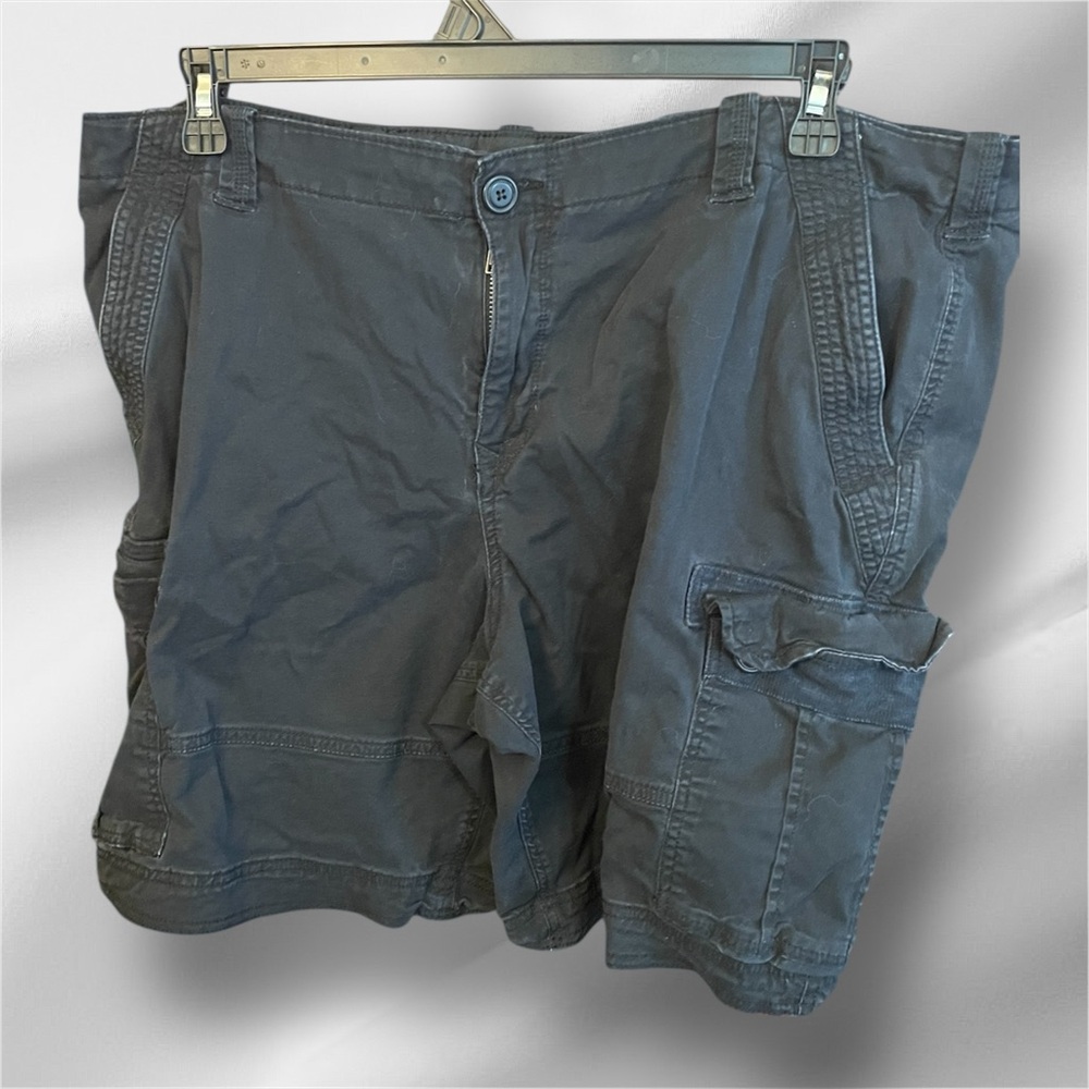 George Men's Black Cargo Shorts - Waist 42